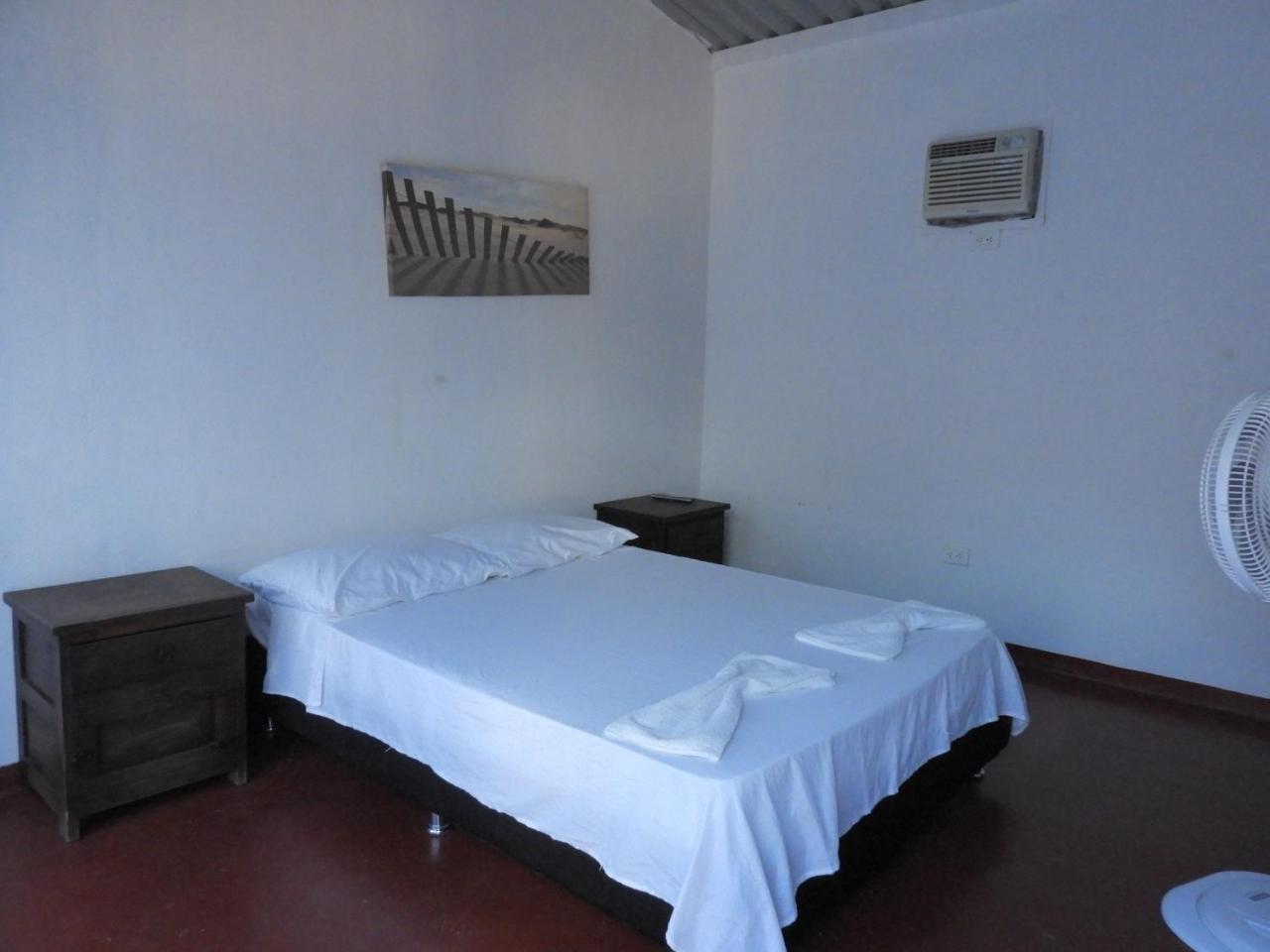 Hostal El Ruby Villavieja Kültér fotó